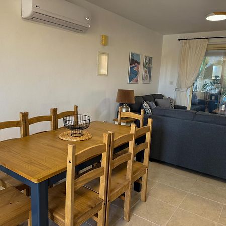 דירות Paphos Royal-Seacrest Oasis, Pool-Side מראה חיצוני תמונה